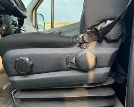 Белый Фольксваген Крафтер, объемом двигателя 2 л и пробегом 290 тыс. км за 13700 $, фото 23 на Automoto.ua