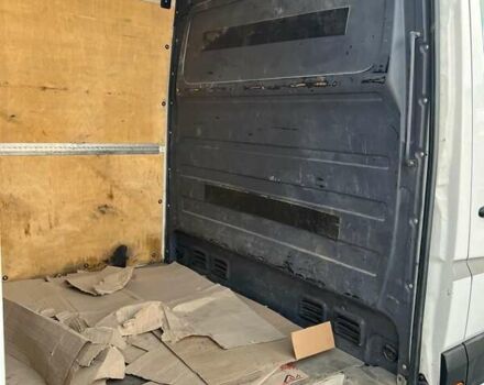 Белый Фольксваген Крафтер, объемом двигателя 2 л и пробегом 290 тыс. км за 13700 $, фото 28 на Automoto.ua