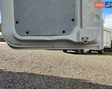 Белый Фольксваген Крафтер, объемом двигателя 2 л и пробегом 205 тыс. км за 20800 $, фото 31 на Automoto.ua