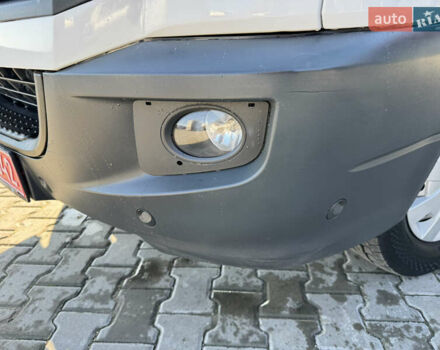 Белый Фольксваген Крафтер, объемом двигателя 2 л и пробегом 264 тыс. км за 17500 $, фото 28 на Automoto.ua