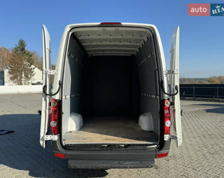 Белый Фольксваген Крафтер, объемом двигателя 2 л и пробегом 264 тыс. км за 17500 $, фото 26 на Automoto.ua