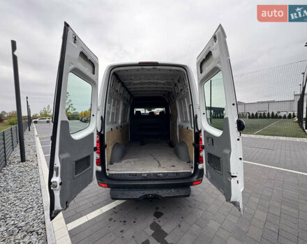 Фольксваген Крафтер 2015 в Мукачеве на Automoto.ua Белый Фольксваген Крафтер, объемом двигателя 2 л и пробегом 309 тыс. км за 14800 $, фото 46 на Automoto.ua