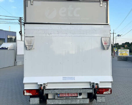 Белый Фольксваген Крафтер, объемом двигателя 1.97 л и пробегом 150 тыс. км за 17800 $, фото 4 на Automoto.ua