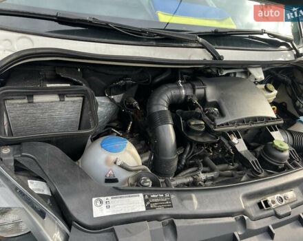 Белый Фольксваген Крафтер, объемом двигателя 1.97 л и пробегом 257 тыс. км за 17000 $, фото 18 на Automoto.ua