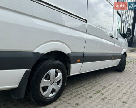 Белый Фольксваген Крафтер, объемом двигателя 1.97 л и пробегом 257 тыс. км за 17000 $, фото 8 на Automoto.ua