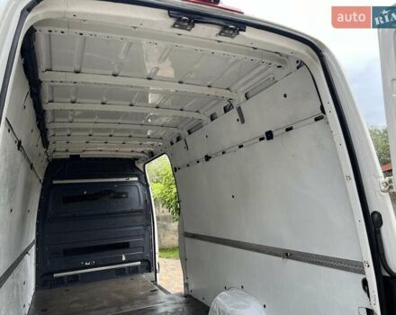 Білий Фольксваген Крафтєр, об'ємом двигуна 1.97 л та пробігом 425 тис. км за 15000 $, фото 11 на Automoto.ua