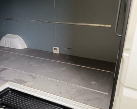 Білий Фольксваген Крафтєр, об'ємом двигуна 2 л та пробігом 364 тис. км за 17800 $, фото 17 на Automoto.ua