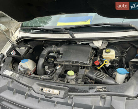 Белый Фольксваген Крафтер, объемом двигателя 1.97 л и пробегом 257 тыс. км за 17000 $, фото 20 на Automoto.ua