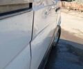 Белый Фольксваген Крафтер, объемом двигателя 2 л и пробегом 310 тыс. км за 13000 $, фото 2 на Automoto.ua