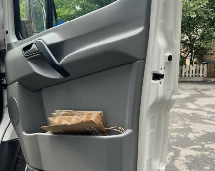 Белый Фольксваген Крафтер, объемом двигателя 1.97 л и пробегом 257 тыс. км за 17000 $, фото 30 на Automoto.ua