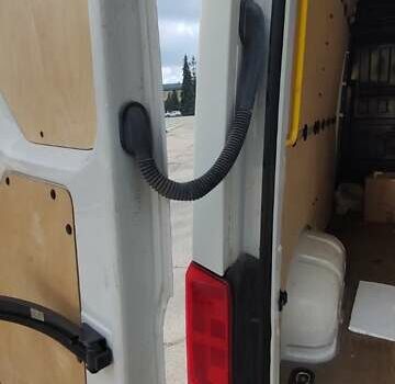 Белый Фольксваген Крафтер, объемом двигателя 1.97 л и пробегом 282 тыс. км за 19500 $, фото 20 на Automoto.ua