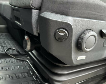 Белый Фольксваген Крафтер, объемом двигателя 2 л и пробегом 273 тыс. км за 22500 $, фото 20 на Automoto.ua