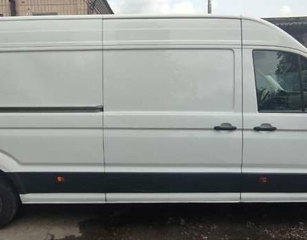Білий Фольксваген Крафтєр, об'ємом двигуна 1.97 л та пробігом 320 тис. км за 16600 $, фото 5 на Automoto.ua