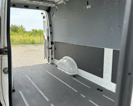 Белый Фольксваген Крафтер, объемом двигателя 2 л и пробегом 265 тыс. км за 18999 $, фото 11 на Automoto.ua