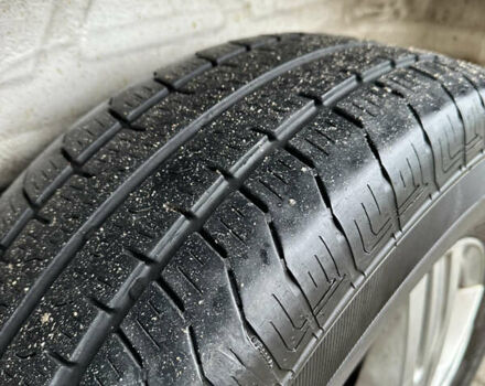 Белый Фольксваген Крафтер, объемом двигателя 2 л и пробегом 273 тыс. км за 22500 $, фото 13 на Automoto.ua