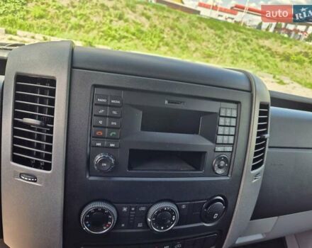 Белый Фольксваген Крафтер, объемом двигателя 2 л и пробегом 217 тыс. км за 16350 $, фото 37 на Automoto.ua