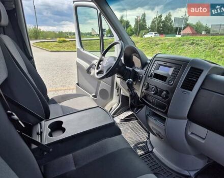 Белый Фольксваген Крафтер, объемом двигателя 2 л и пробегом 217 тыс. км за 16350 $, фото 43 на Automoto.ua