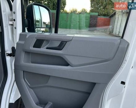 Белый Фольксваген Крафтер, объемом двигателя 1.97 л и пробегом 121 тыс. км за 21500 $, фото 23 на Automoto.ua