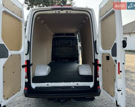 Белый Фольксваген Крафтер, объемом двигателя 1.97 л и пробегом 172 тыс. км за 26500 $, фото 61 на Automoto.ua