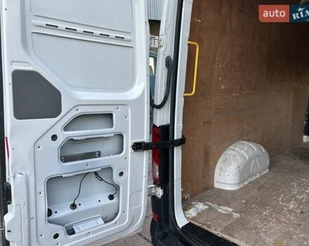 Білий Фольксваген Крафтєр, об'ємом двигуна 1.97 л та пробігом 121 тис. км за 20500 $, фото 28 на Automoto.ua