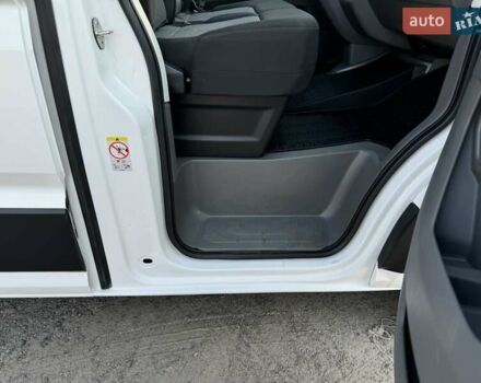 Белый Фольксваген Крафтер, объемом двигателя 1.97 л и пробегом 172 тыс. км за 26500 $, фото 66 на Automoto.ua