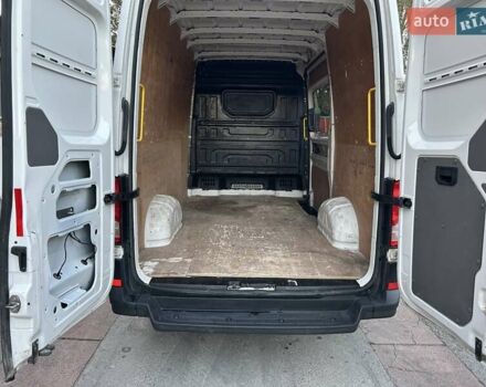 Белый Фольксваген Крафтер, объемом двигателя 1.97 л и пробегом 121 тыс. км за 21500 $, фото 26 на Automoto.ua