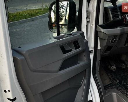 Белый Фольксваген Крафтер, объемом двигателя 1.97 л и пробегом 306 тыс. км за 22000 $, фото 11 на Automoto.ua