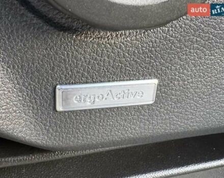 Белый Фольксваген Крафтер, объемом двигателя 1.97 л и пробегом 319 тыс. км за 17699 $, фото 50 на Automoto.ua