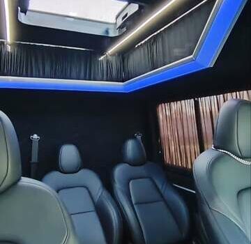 Белый Фольксваген Крафтер, объемом двигателя 1.97 л и пробегом 192 тыс. км за 33000 $, фото 9 на Automoto.ua