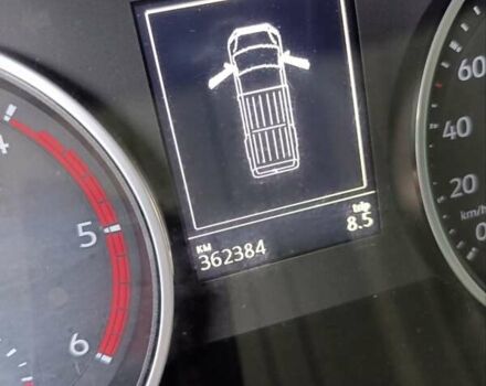 Білий Фольксваген Крафтєр, об'ємом двигуна 2 л та пробігом 360 тис. км за 24574 $, фото 2 на Automoto.ua