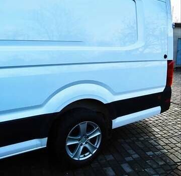 Белый Фольксваген Крафтер, объемом двигателя 1.97 л и пробегом 192 тыс. км за 33000 $, фото 2 на Automoto.ua