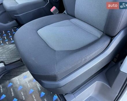 Белый Фольксваген Крафтер, объемом двигателя 2 л и пробегом 188 тыс. км за 26900 $, фото 18 на Automoto.ua