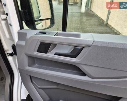 Белый Фольксваген Крафтер, объемом двигателя 2 л и пробегом 220 тыс. км за 21999 $, фото 28 на Automoto.ua