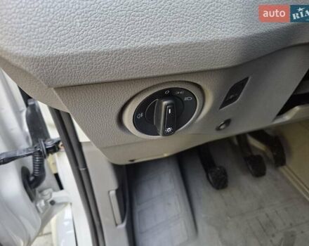 Белый Фольксваген Крафтер, объемом двигателя 2 л и пробегом 220 тыс. км за 21999 $, фото 29 на Automoto.ua