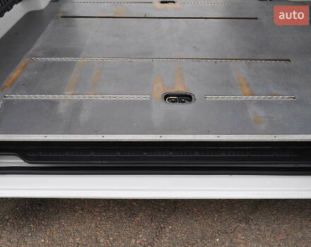 Фольксваген Крафтєр 2021 у Києві на Automoto.ua Білий Фольксваген Крафтєр, об'ємом двигуна 2 л та пробігом 129 тис. км за 28000 $, фото 24 на Automoto.ua