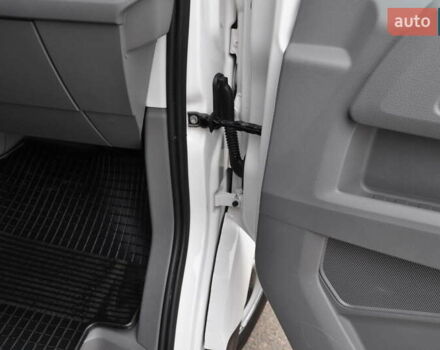 Фольксваген Крафтєр 2021 у Києві на Automoto.ua Білий Фольксваген Крафтєр, об'ємом двигуна 1.97 л та пробігом 197 тис. км за 26500 $, фото 52 на Automoto.ua