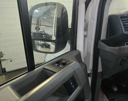 Белый Фольксваген Крафтер, объемом двигателя 2 л и пробегом 230 тыс. км за 23800 $, фото 2 на Automoto.ua