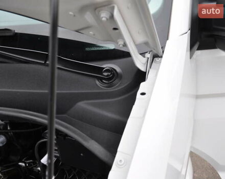 Фольксваген Крафтєр 2021 у Києві на Automoto.ua Білий Фольксваген Крафтєр, об'ємом двигуна 1.97 л та пробігом 197 тис. км за 26500 $, фото 80 на Automoto.ua