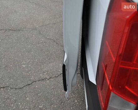 Фольксваген Крафтєр 2021 у Києві на Automoto.ua Білий Фольксваген Крафтєр, об'ємом двигуна 2 л та пробігом 129 тис. км за 28000 $, фото 18 на Automoto.ua