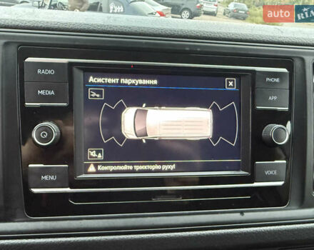 Фольксваген Крафтєр 2021 у Києві на Automoto.ua Білий Фольксваген Крафтєр, об'ємом двигуна 2 л та пробігом 258 тис. км за 23999 $, фото 76 на Automoto.ua