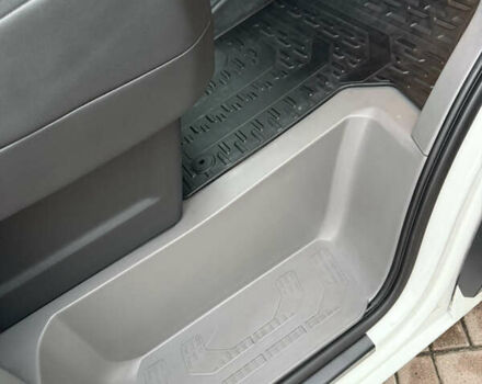 Фольксваген Крафтєр 2021 у Києві на Automoto.ua Білий Фольксваген Крафтєр, об'ємом двигуна 2 л та пробігом 258 тис. км за 23999 $, фото 82 на Automoto.ua