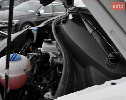 Фольксваген Крафтєр 2021 у Києві на Automoto.ua Білий Фольксваген Крафтєр, об'ємом двигуна 1.97 л та пробігом 197 тис. км за 26500 $, фото 81 на Automoto.ua