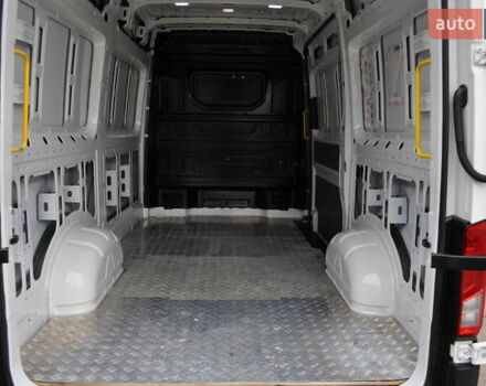 Фольксваген Крафтєр 2021 у Києві на Automoto.ua Білий Фольксваген Крафтєр, об'ємом двигуна 1.97 л та пробігом 197 тис. км за 26500 $, фото 38 на Automoto.ua