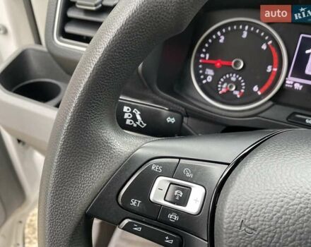 Фольксваген Крафтер 2022 в Хусте на Automoto.ua Белый Фольксваген Крафтер, объемом двигателя 2.08 л и пробегом 149 тыс. км за 24390 $, фото 65 на Automoto.ua