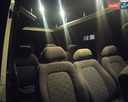 Білий Фольксваген Крафтєр, об'ємом двигуна 2.46 л та пробігом 470 тис. км за 10299 $, фото 1 на Automoto.ua