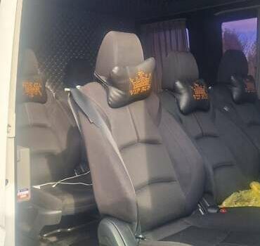 Белый Фольксваген Крафтер, объемом двигателя 2.46 л и пробегом 170 тыс. км за 13700 $, фото 16 на Automoto.ua