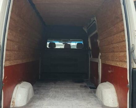 Білий Фольксваген Крафтєр, об'ємом двигуна 2.5 л та пробігом 470 тис. км за 8600 $, фото 9 на Automoto.ua