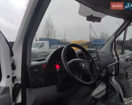 Белый Фольксваген Крафтер, объемом двигателя 20 л и пробегом 350 тыс. км за 17200 $, фото 11 на Automoto.ua