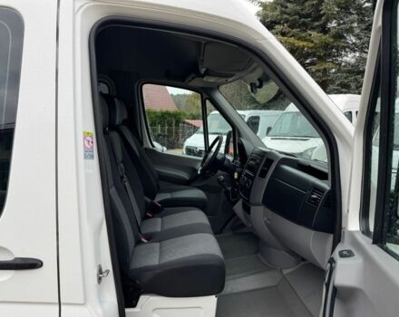 Білий Фольксваген Крафтєр, об'ємом двигуна 2 л та пробігом 215 тис. км за 9000 $, фото 8 на Automoto.ua