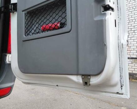 Белый Фольксваген Крафтер, объемом двигателя 1.97 л и пробегом 346 тыс. км за 21300 $, фото 15 на Automoto.ua